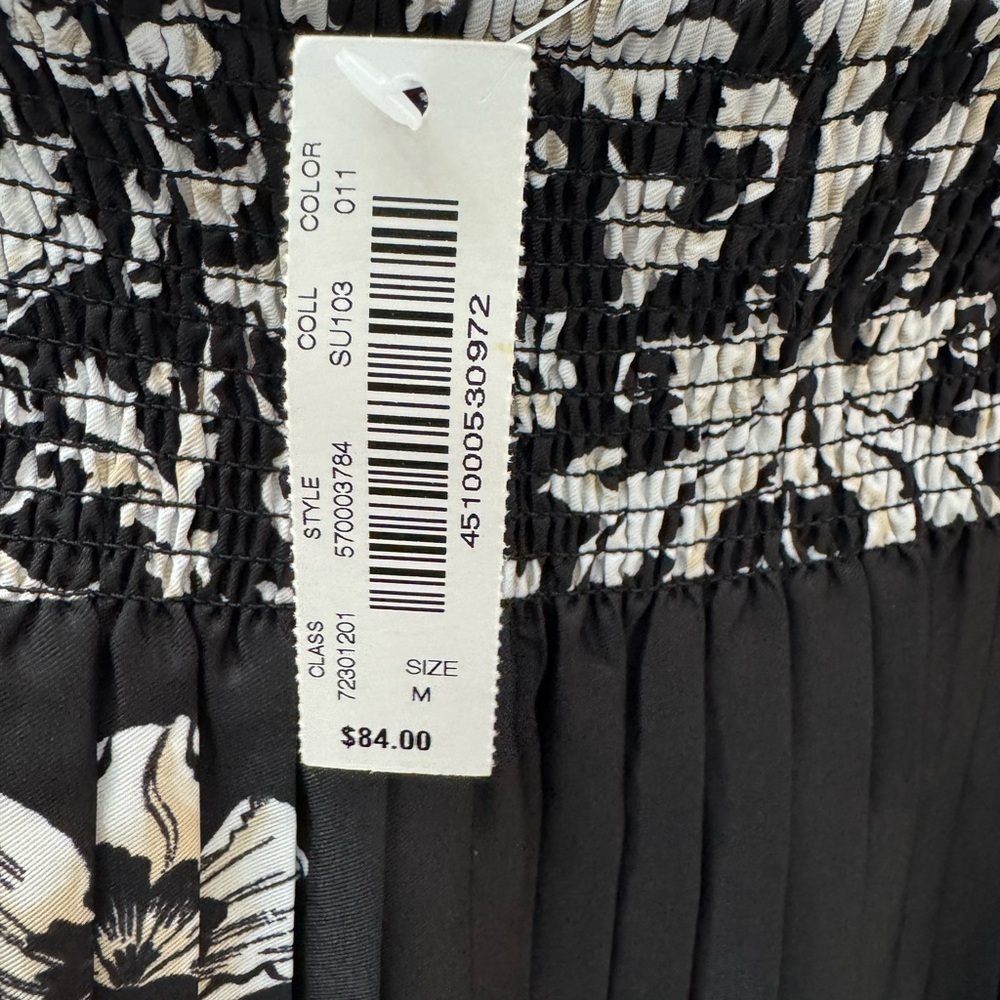 White House/Black Market Silk skirt. Medium - Picture 2 of 3